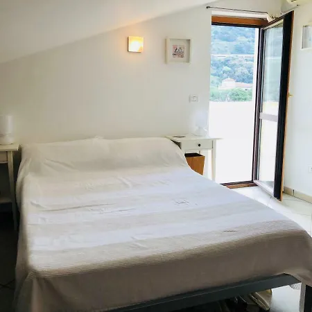 Penthouse With Sea Views La Marinella Pizzo Calabria * Pizzo (Calabria)