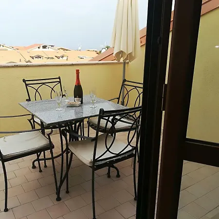 Penthouse With Sea Views La Marinella Pizzo Calabria Apartment *